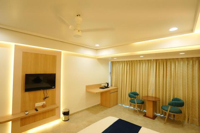 פונה The Haven By Renovo Koregaon Park מראה חיצוני תמונה